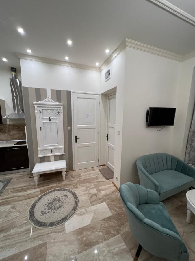 Kalitka Apartman Eger Buitenkant foto