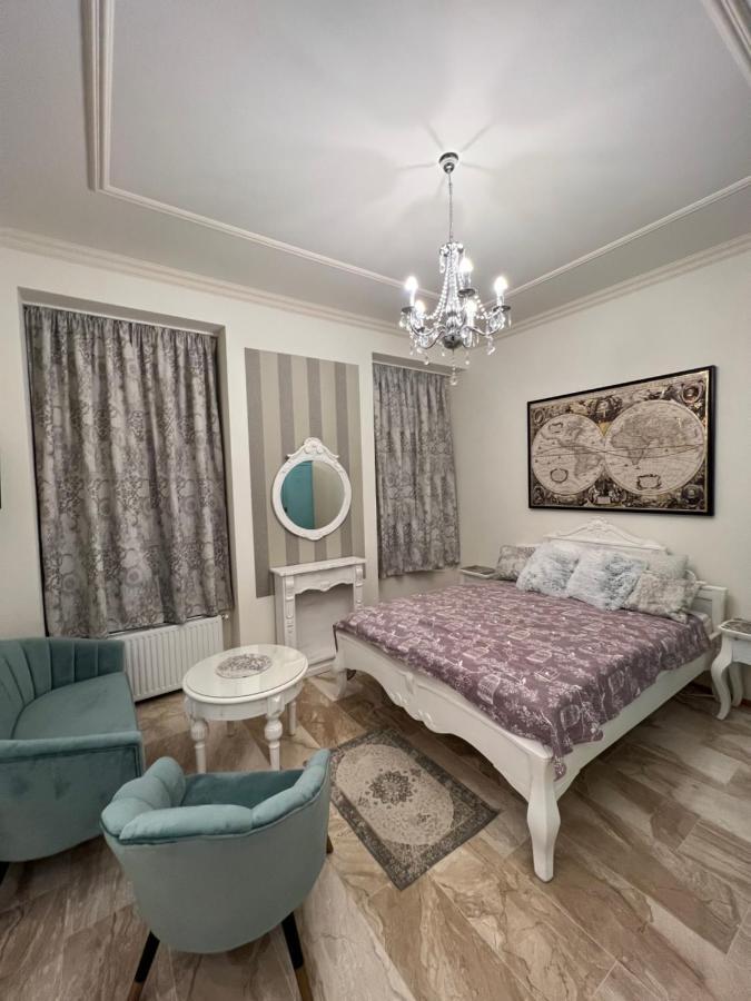 Kalitka Apartman Eger Buitenkant foto